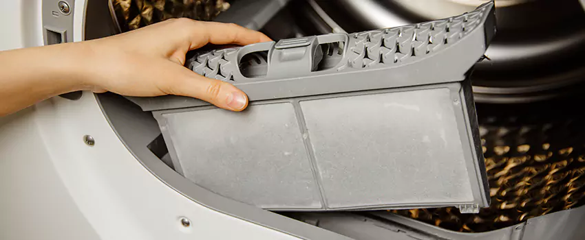 Signs Of A Clogged Dryer Lint Trap in Pineville, Louisiana